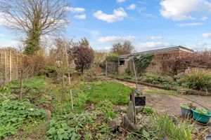 Photo 19- click for photo gallery